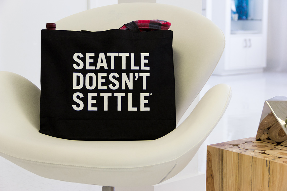 Hotel Max - Seattle Doesn't Settle Tote Bag